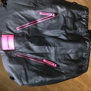 VS Drawstring Bag with two front pockets